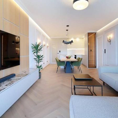 Апартаменти Marena - Trees To Seas Luxury Escape Опатія Екстер'єр фото