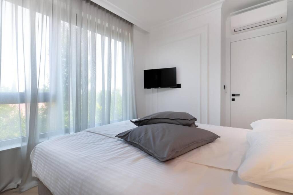 Апартаменти Marena - Trees To Seas Luxury Escape Опатія Екстер'єр фото
